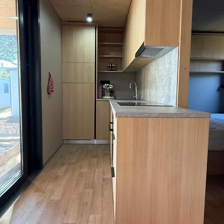 Mobile Aura, Village Twins Semesterbostad Pakoštane