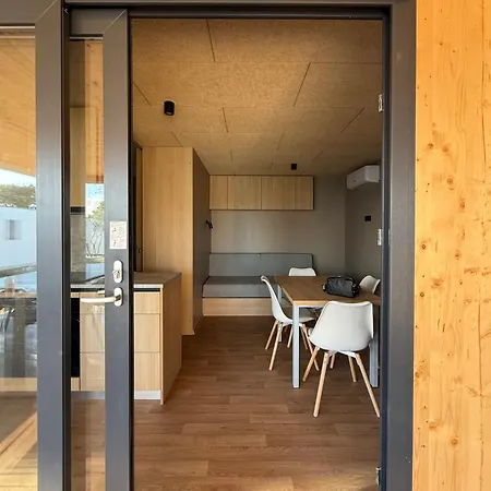 Mobile Aura, Village Twins Semesterbostad Pakoštane