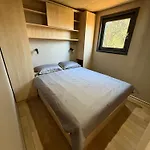 Ferienhaus Mobile Aura, Village Twins
